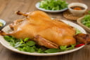 Những người nên hạn chế ăn thịt vịt: Món ngon bổ dưỡng nhưng không phải ai cũng phù hợp