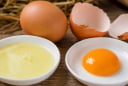 Lòng trắng hay lòng đỏ trứng giàu dinh dưỡng hơn?Lưu ý điều này để ăn cho đúng