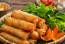 5 mẹo rán nem vàng giòn, không rách vỏ, để lâu vẫn ngon và cấp đông cực tiện