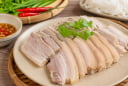 Sai lầm khiến thịt luộc bị khô và mất vị ngọt, chỉnh ngay để miếng thịt mướt căng mọng, ngọt đậm vị