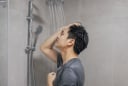 Mùa hè tắm nhiều lần trong ngày có tốt không? Những lưu ý không phải ai cũng biết
