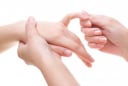 Bí quyết giữ đôi tay mềm mại, thon gọn và hạn chế lão hóa sau tuổi 30