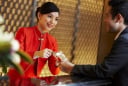 Tại sao bạn nên đặt phòng đôi ở khách sạn dù đi một mình?