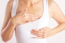 5 dấu hiệu cảnh báo bệng K vú ở phụ nữ: Ai cũng nên biết sớm