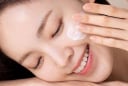 5 thói quen mùa hè khiến làn da lão hóa nhanh hơn mà nhiều người không nhận ra