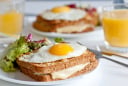 Buổi sáng đừng ăn xôi hay mì tôm: 4 loại thực phẩm càng ăn càng tăng tuổi thọ