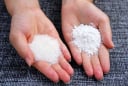 Mẹo đuổi sạch muỗi, gián chỉ với bột giặt và đường