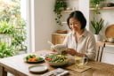 7 thói quen nhỏ được chuyên gia gợi ý giúp phụ nữ tuổi 50 duy trì trí nhớ và sức khỏe