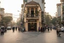 Nhà phạm phải 3 điều này: Cả người và của đều lao đao