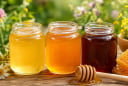 Mật ong vàng hay nâu sẽ ngon hơn? Ít ai biết màu sắc của mật ong tiết lộ điều gì