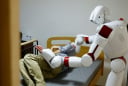 AI giúp người già sống một mình an toàn hơn trong thời đại số