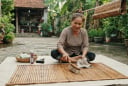 Cách làm sạch chiếu trúc 'nhàn tênh', không cần dùng nước