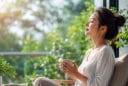 5 cách giúp bạn nhanh lấy lại bình tĩnh khi gặp chuyện không như ý, tránh quyết định trong lúc nóng giận