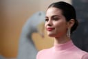 Bài học thành công từ Selena Gomez: Hành trình thành tỷ phú tự thân