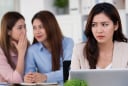 Đồng nghiệp có những biểu hiện này, hãy cẩn trọng khi làm việc cùng: Đừng quá cả tin kẻo tự rước rắc rối