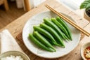 Cách luộc đậu bắp xanh mướt, không bị nhớt
