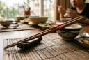 Mẹo bảo quản đũa gỗ không bao giờ lo mốc mọc đầy vi khuẩn