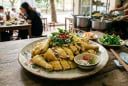 Tại sao các đầu bếp khuyên luộc gà tuyệt đối không cho nước?
