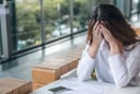 Căng thẳng kéo dài làm tăng nguy cơ béo phì và rối loạn chuyển hóa