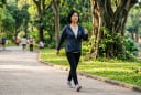 Nghiên cứu 30 năm hé lộ môn thể thao giúp sống thọ nhất: Không phải chạy hay bơi, ai cũng làm được