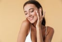 Hoạt chất đa năng giúp giảm mụn, làm sáng da và hỗ trợ chống lão hóa