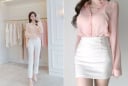 Đừng ngại diện sơ mi hồng: Bí quyết giúp phụ nữ da ngăm tỏa sáng và trẻ trung hơn trong mùa hè