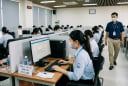 Dự kiến từ năm 2027, thí sinh có thể thi tốt nghiệp THPT trên máy tính tại nơi đủ điều kiện