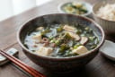 Cách nấu canh rong biển đậu phụ ngon