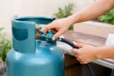 Vì sao bình gas luôn được sơn màu? Nhiều người bỏ qua chi tiết này khi đổi gas