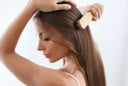 5 cách gội đầu giúp tóc lâu bết, mềm mượt và bồng bềnh hơn