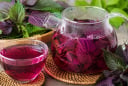 Cách nấu nước lá tía tô lên màu đẹp, thơm dịu mà vẫn giữ được nhiều hợp chất tốt