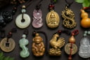 Vật phẩm phong thủy mang theo người thích hợp cho 12 con giáp, chọn đúng để chiêu tài, giữ lộc