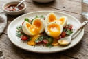 Mẹo luộc trứng lòng đào chảy dẻo, thơm ngon