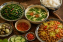 Những món ăn mùa hè dân dã, đậm vị quê nhà từ lá hẹ và tép đồng