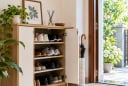  Tủ giày trước cửa nhà: 6 lưu ý phong thủy và vệ sinh gia đình nên biết