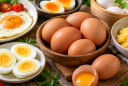 5 cách ăn trứng dễ biến món giàu dinh dưỡng thành mối lo cho sức khỏe