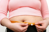Sai lầm tai hại khiến cân nặng cứ thế tăng vù vù, mỡ bụng cũng dày lên trông thấy