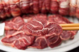 Mẹo chọn thịt bò tươi ngon, không ngậm nước, không nhầm lẫn với thịt lợn tẩm màu