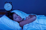 2 khung giờ tỉnh giấc vào ban đêm ngầm cảnh báo bệnh gan âm thầm gõ cửa