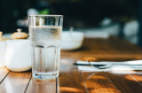 3 thời điểm uống nước phá thận, hại tim: Có khát mấy cũng không nên uống