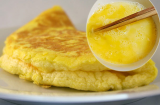 Đầu bếp nhà hàng 5 sao tiết lộ: Rán trứng chỉ cần thêm một thìa này là trứng vàng ruộm, nở nhiều gấp đôi