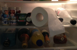 Ban đêm cứ đặt 1 cuộn giấy vào tủ lạnh, sáng ra điều kỳ diệu sẽ xảy ra khiến ai nấy đều bất ngờ