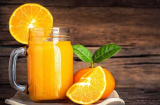 4 sai lầm khi uống nước cam, càng uống càng hại cơ thể