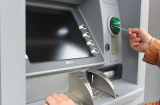 Rút tiền ở cây ATM bị nuốt thẻ: Nhấn thêm một nút là lấy lại dễ dàng, không cần chờ đợi quá lâu