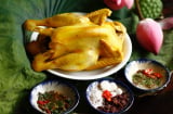 Luộc gà nứt da - đỏ thịt, thêm 1 bước này gà vàng ươm, chín đều