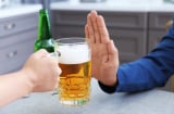 Uống 1 ly rượu 1 cốc bia sẽ không bị thổi phạt nồng độ cồn đúng không?
