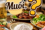 Vì sao chủ quán bia thường để thêm một đĩa muối trên bang khách?