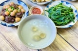 Mẹo luộc rau muống xanh giòn, nước trong veo không đổi màu