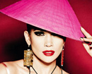 Jennifer Lopez bí ẩn với nón lá Việt Nam
