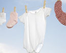 Bột giặt hoặc nước giặt quần áo nào an toàn cho bé?